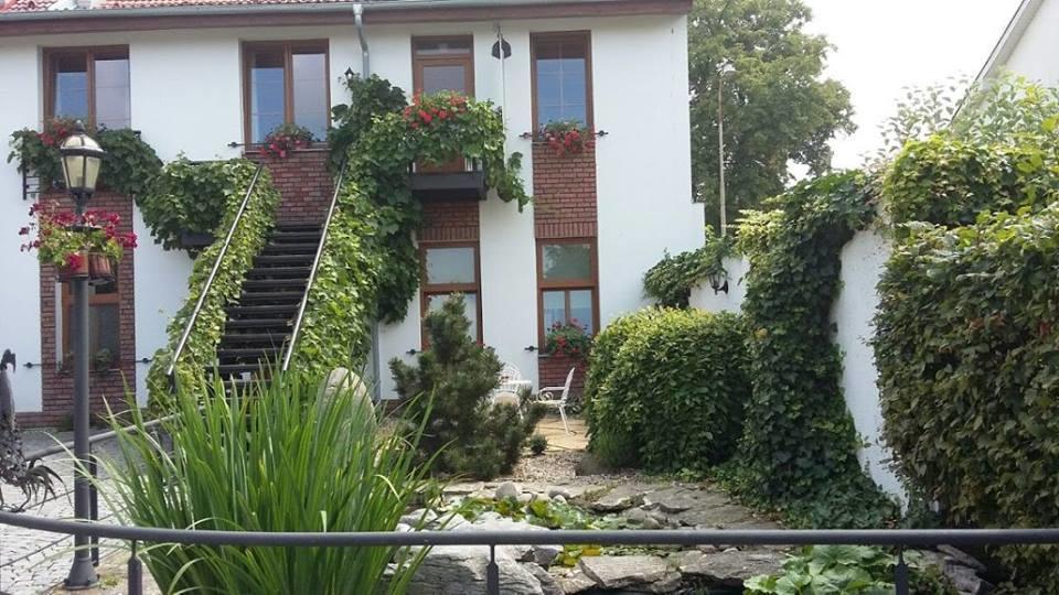 Lázně Bohdaneč Pension Art מראה חיצוני תמונה